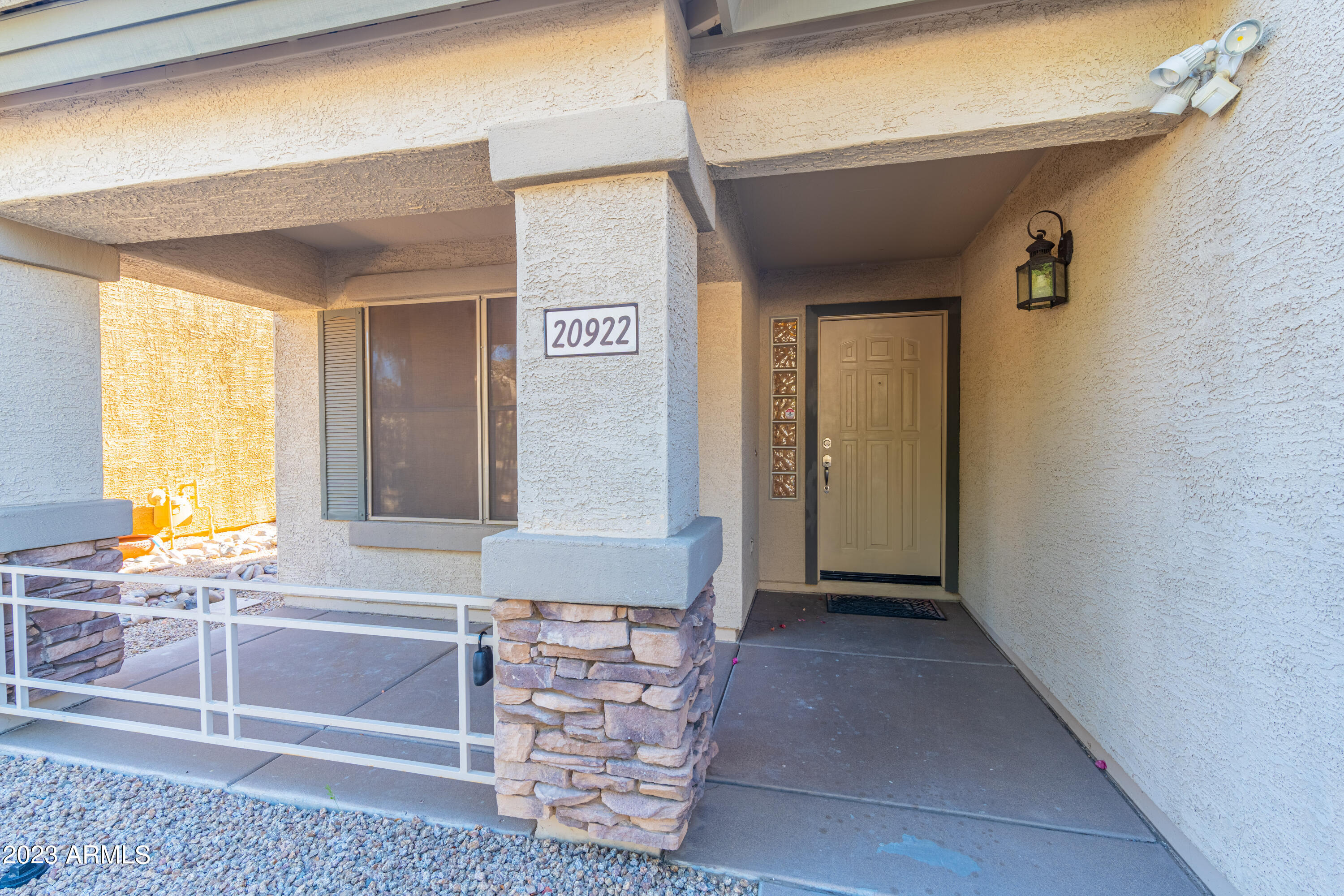 20922 N 37TH Way