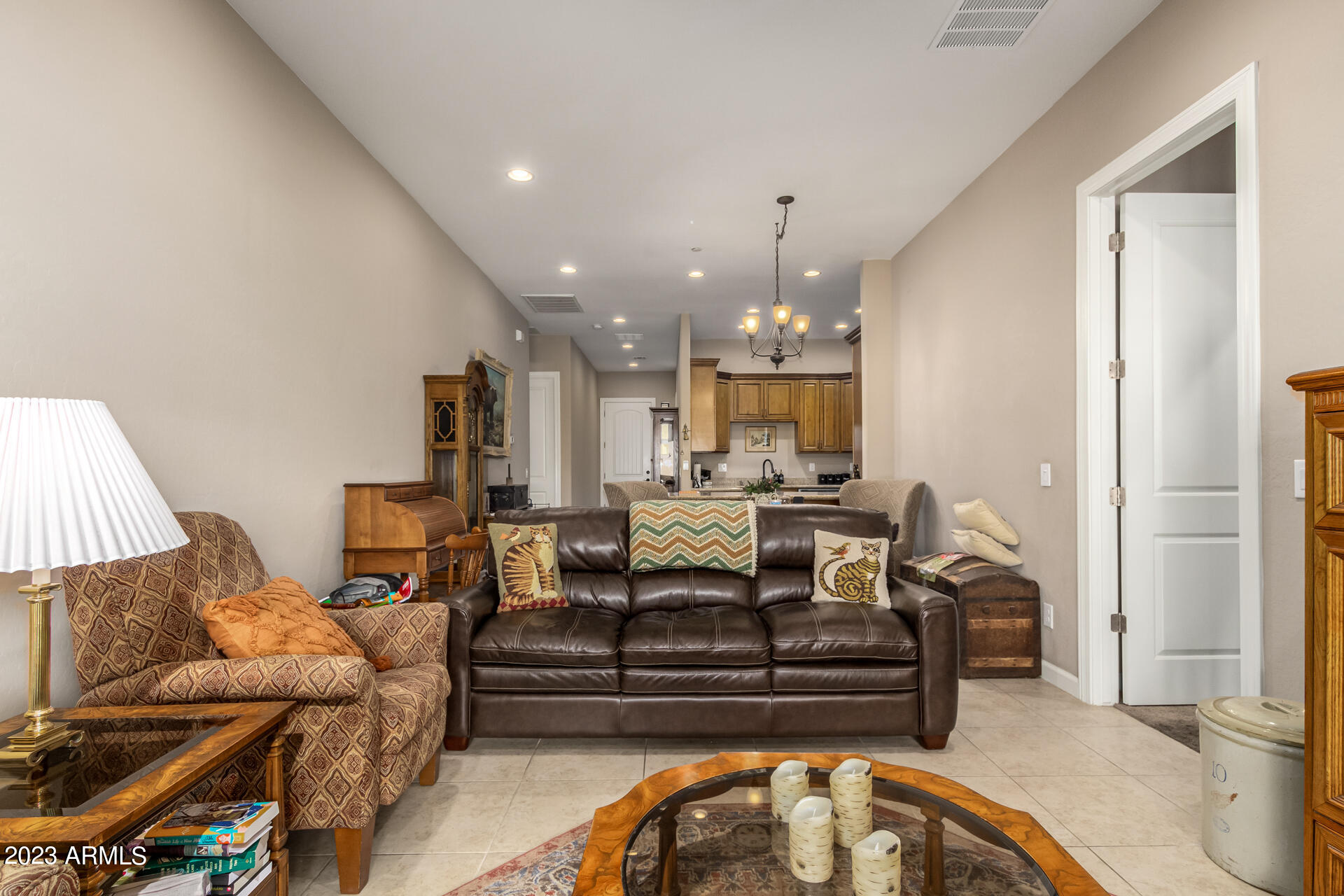 4241 N PEBBLE CREEK Parkway N Unit: 31