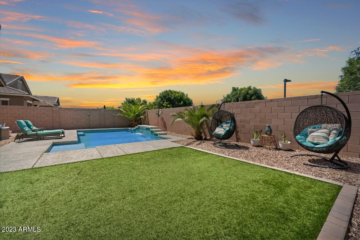 20466 E THORNTON Court
