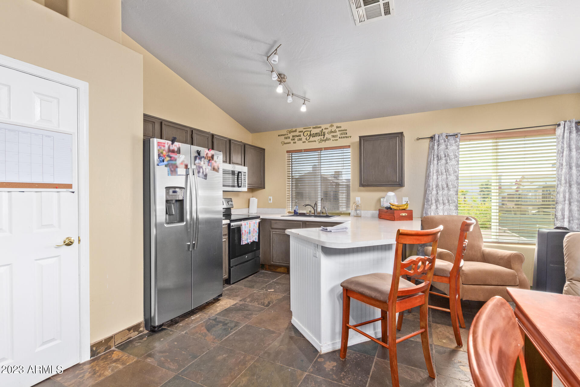 3755 E BROADWAY Road Unit: 14
