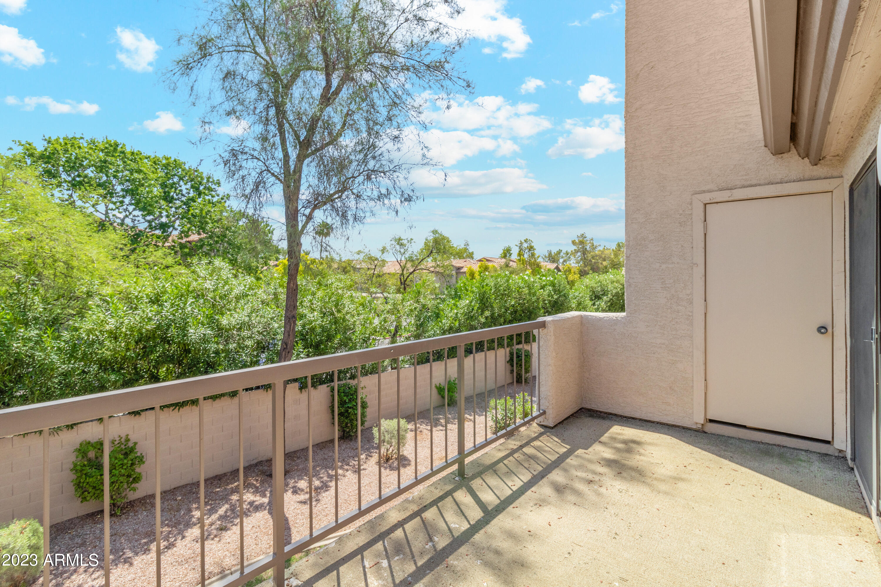 9460 E MISSION Lane Unit: 210