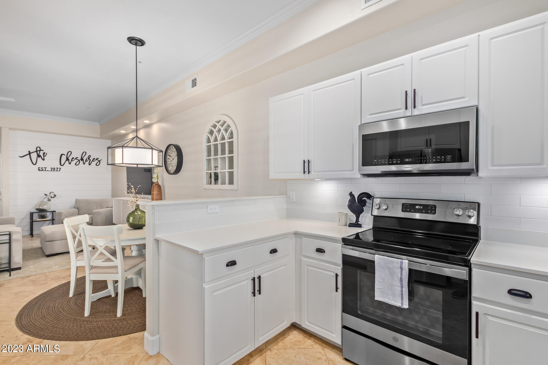 295 N RURAL Road Unit: 118