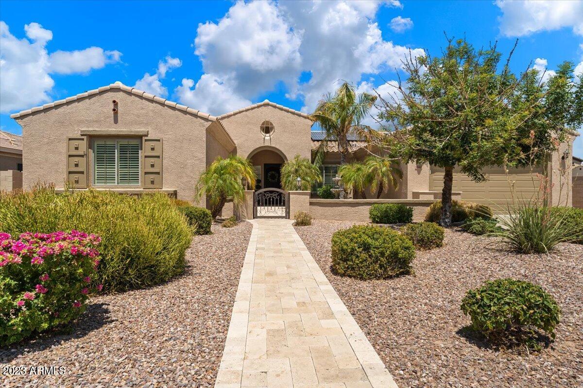 1342 E CANARY Drive