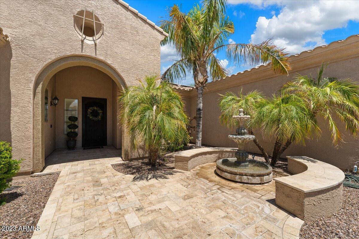 1342 E CANARY Drive