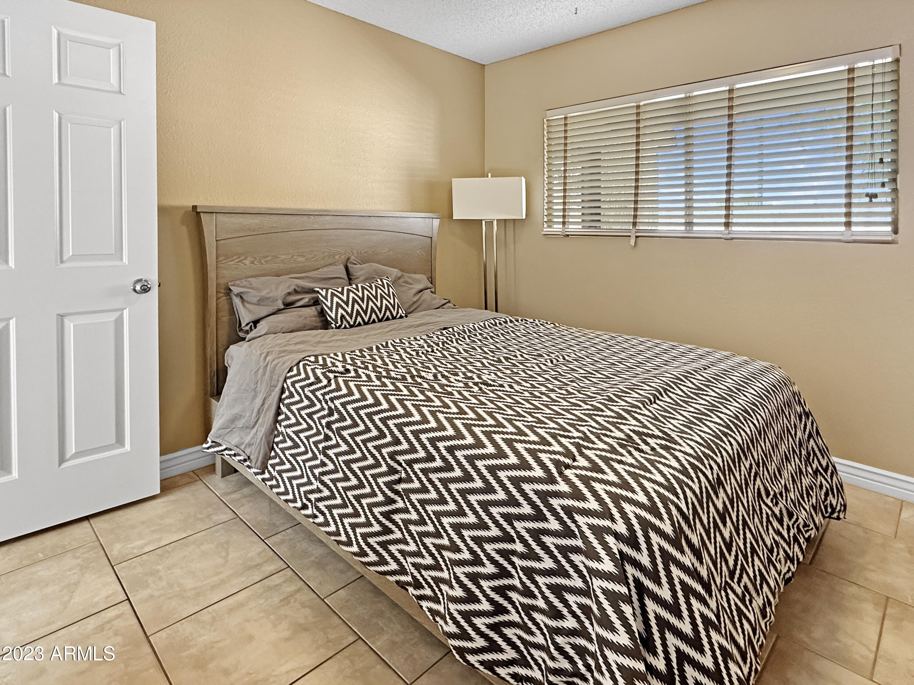 1051 S DOBSON Road Unit: 99