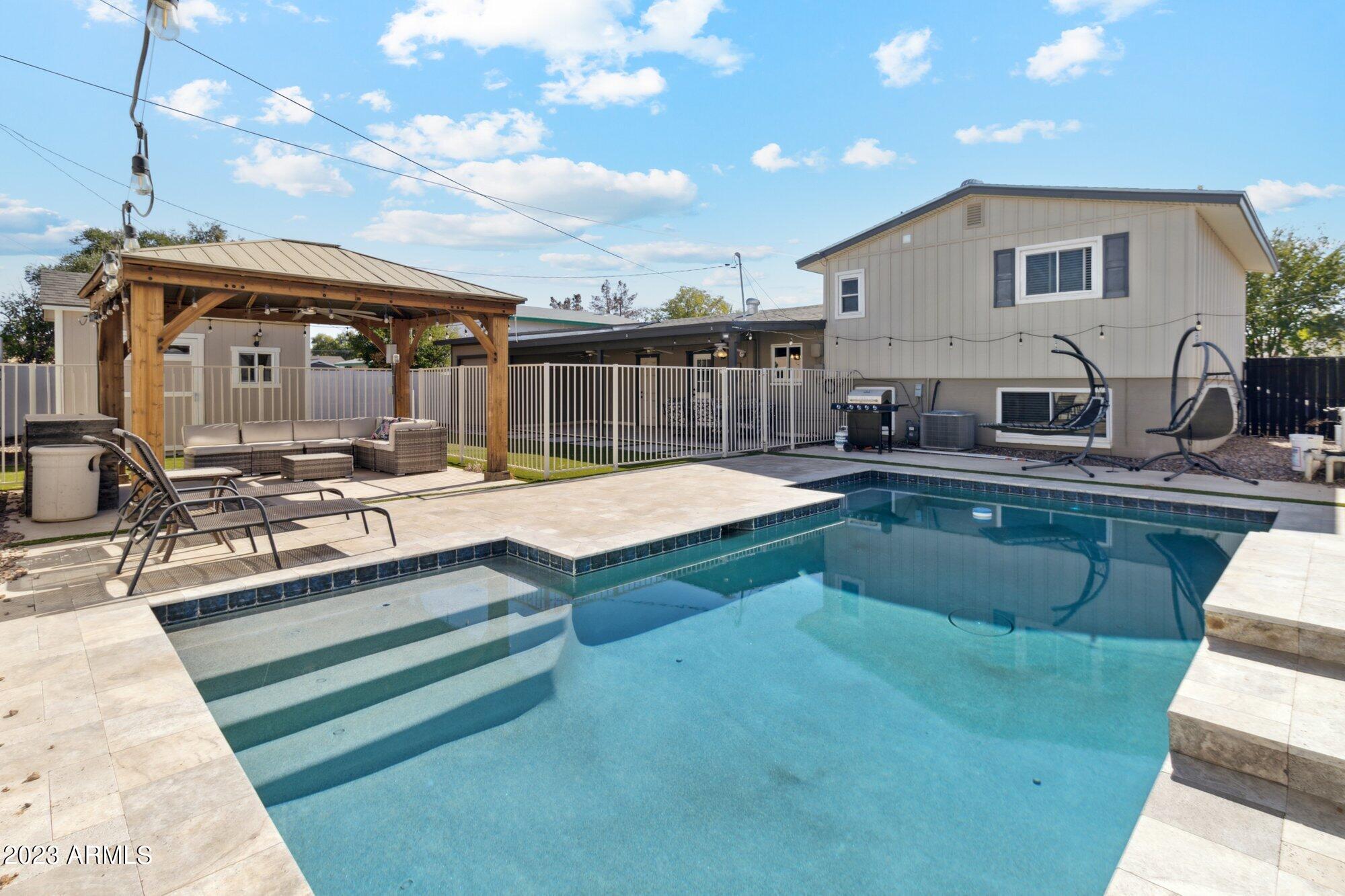 728 E PAPAGO Drive
