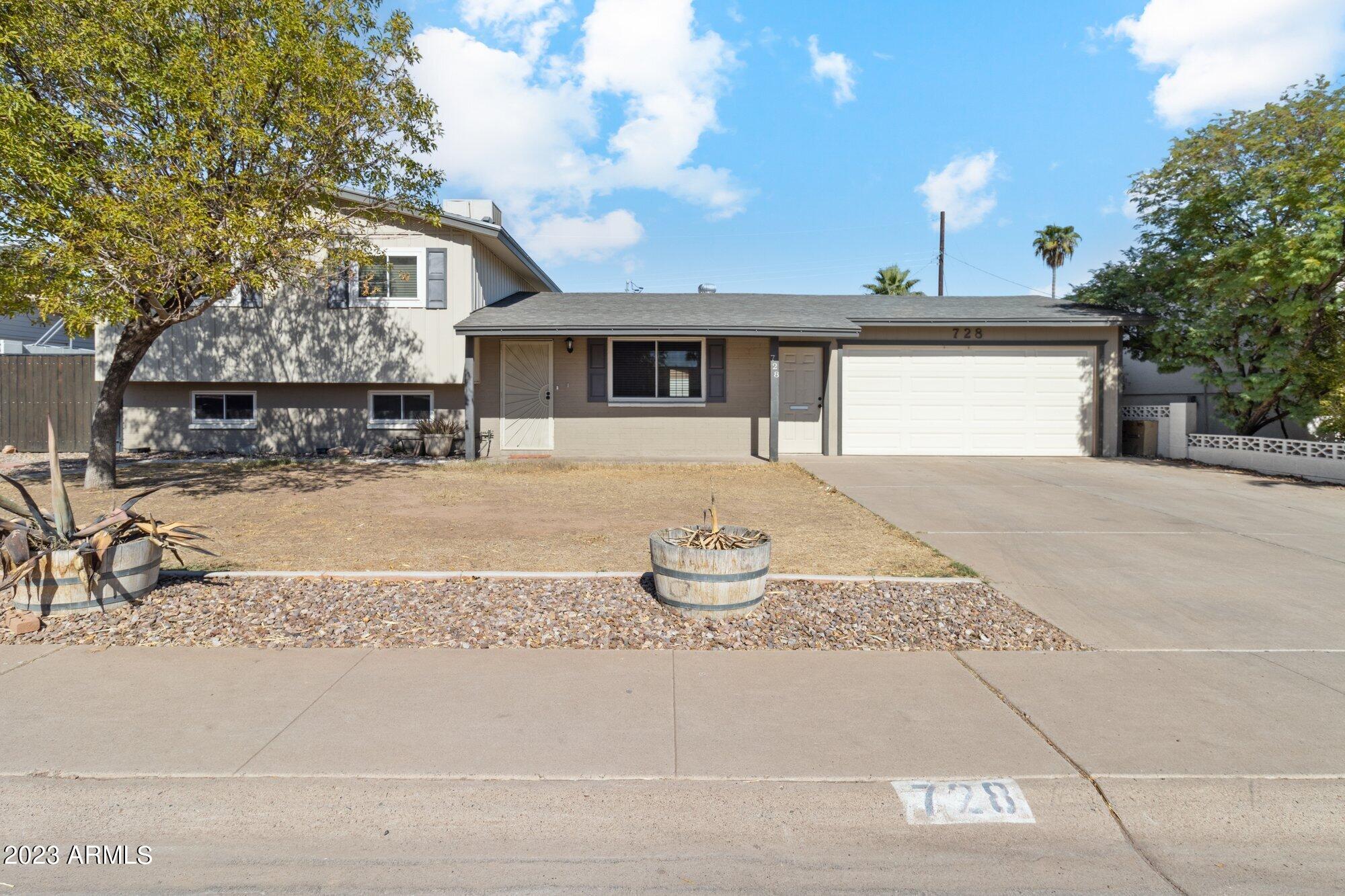 728 E PAPAGO Drive