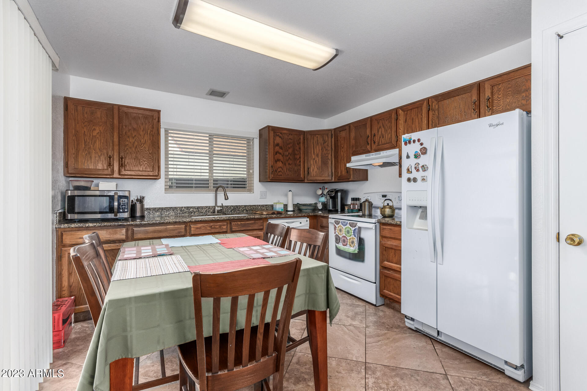 619 E Jensen Street Unit: 89