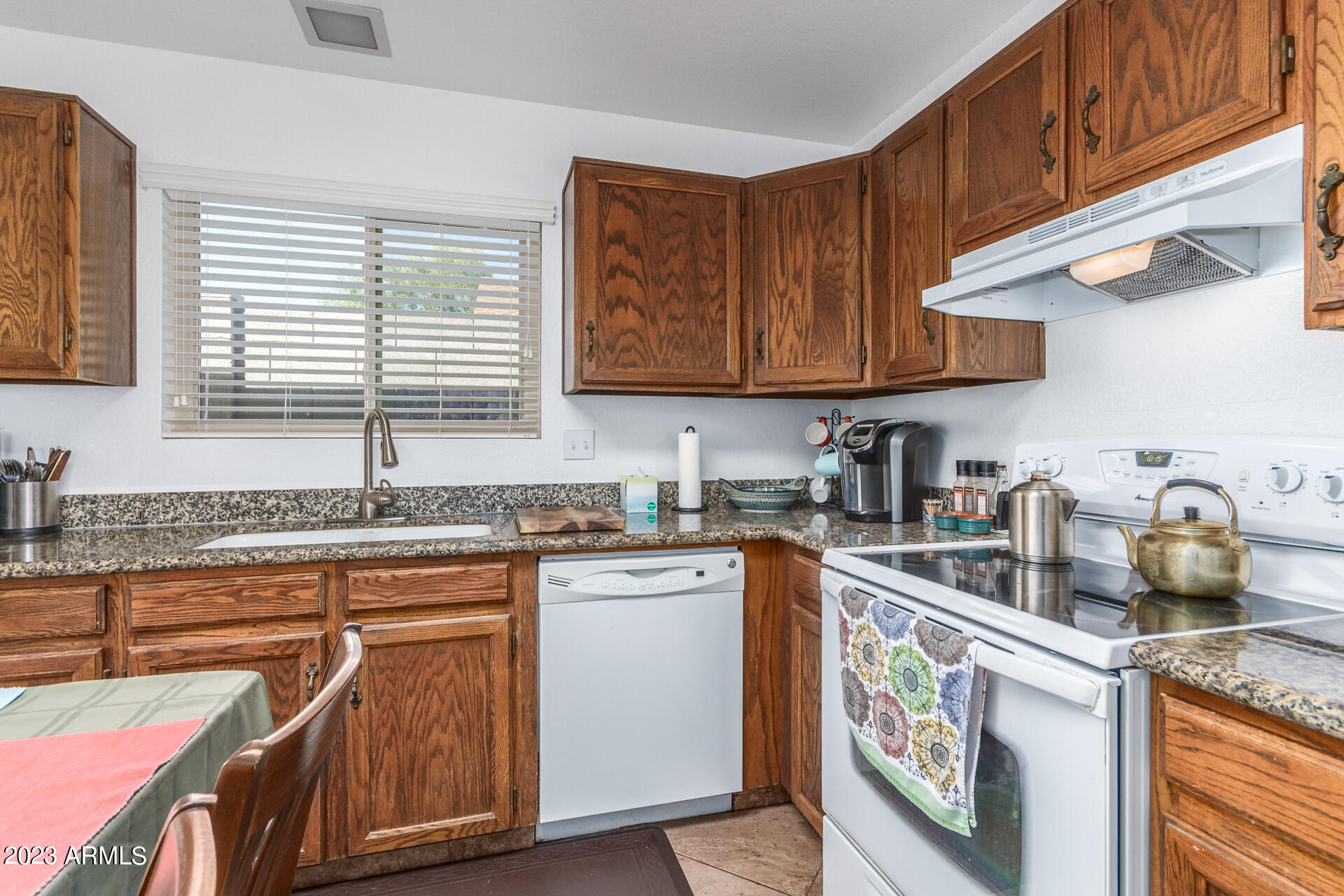 619 E Jensen Street Unit: 89