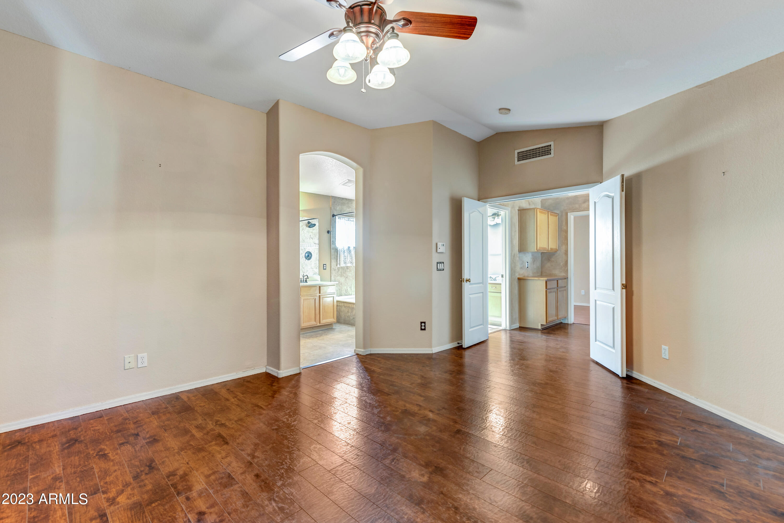 26418 N 43RD Place