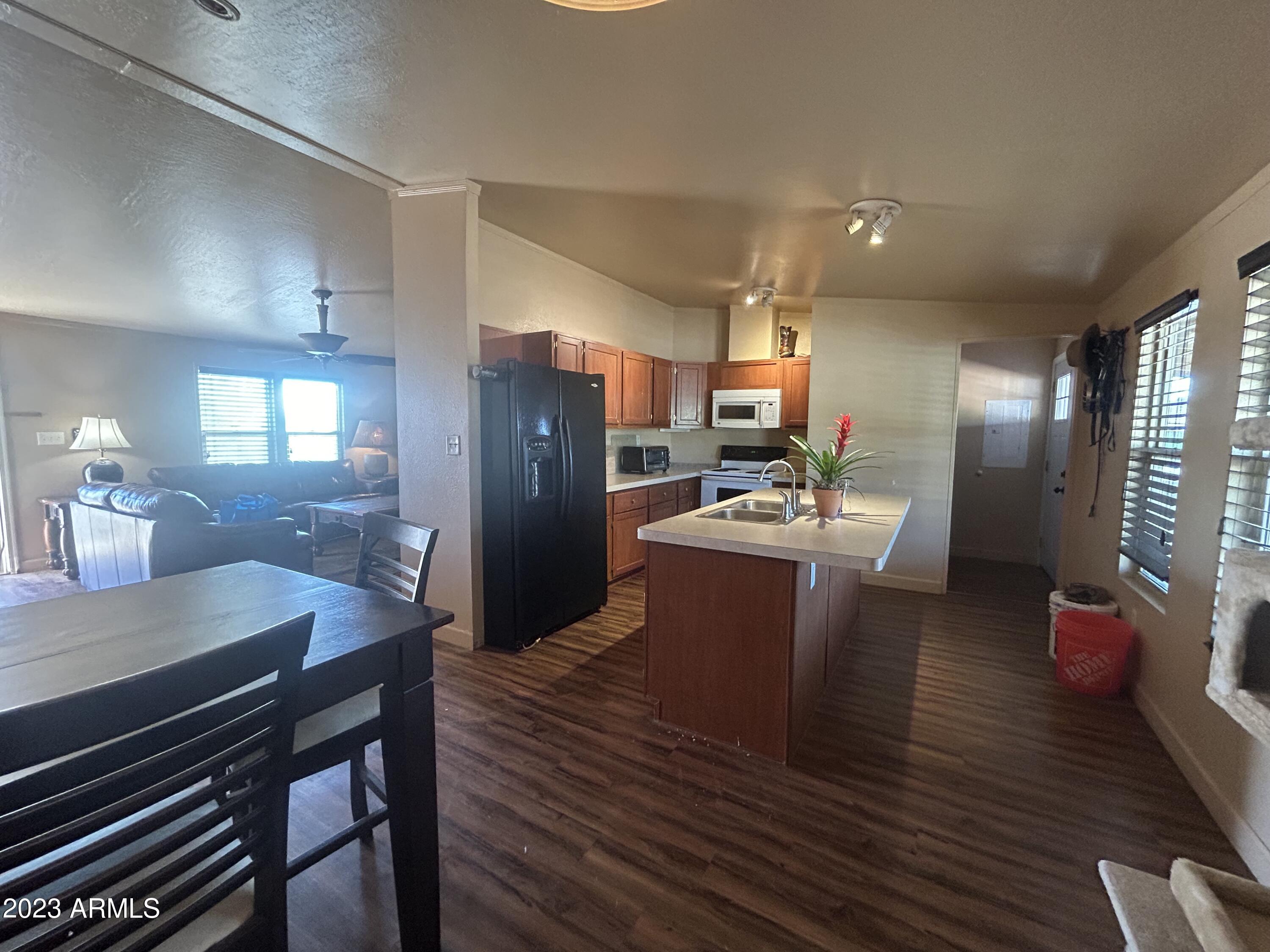 1644 E BLUE WASH Road