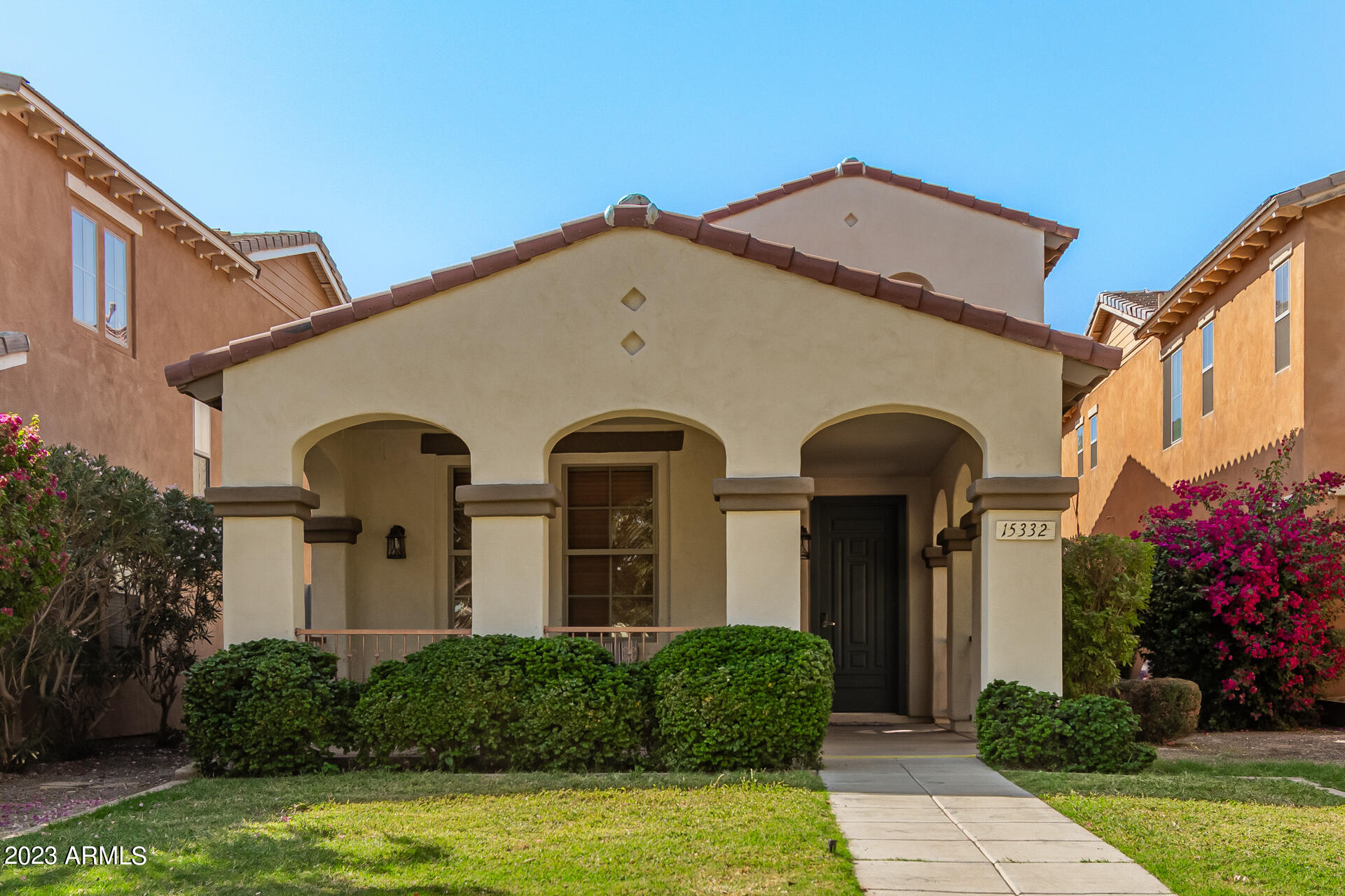15332 W DAHLIA Drive