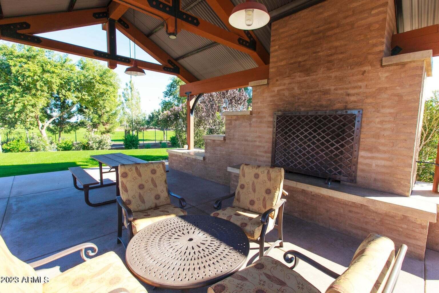 15332 W DAHLIA Drive