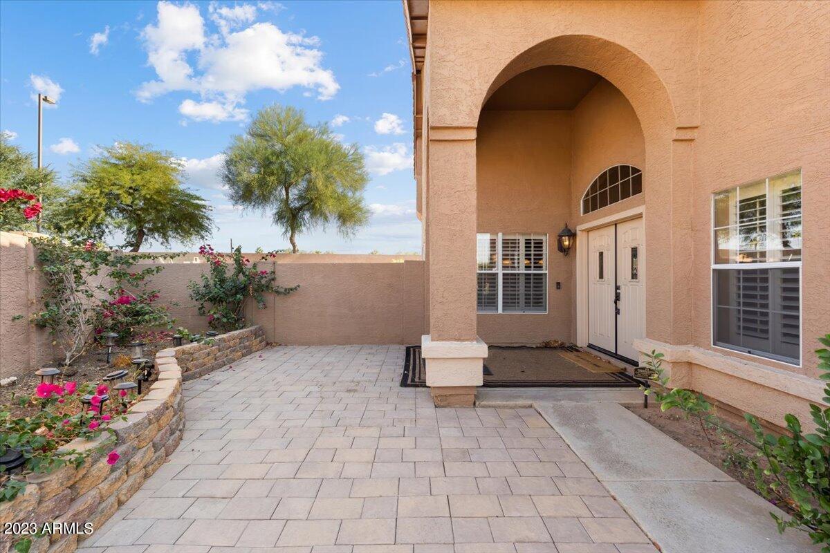 2165 S RAVEN Circle