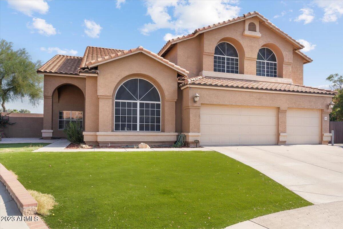 2165 S RAVEN Circle
