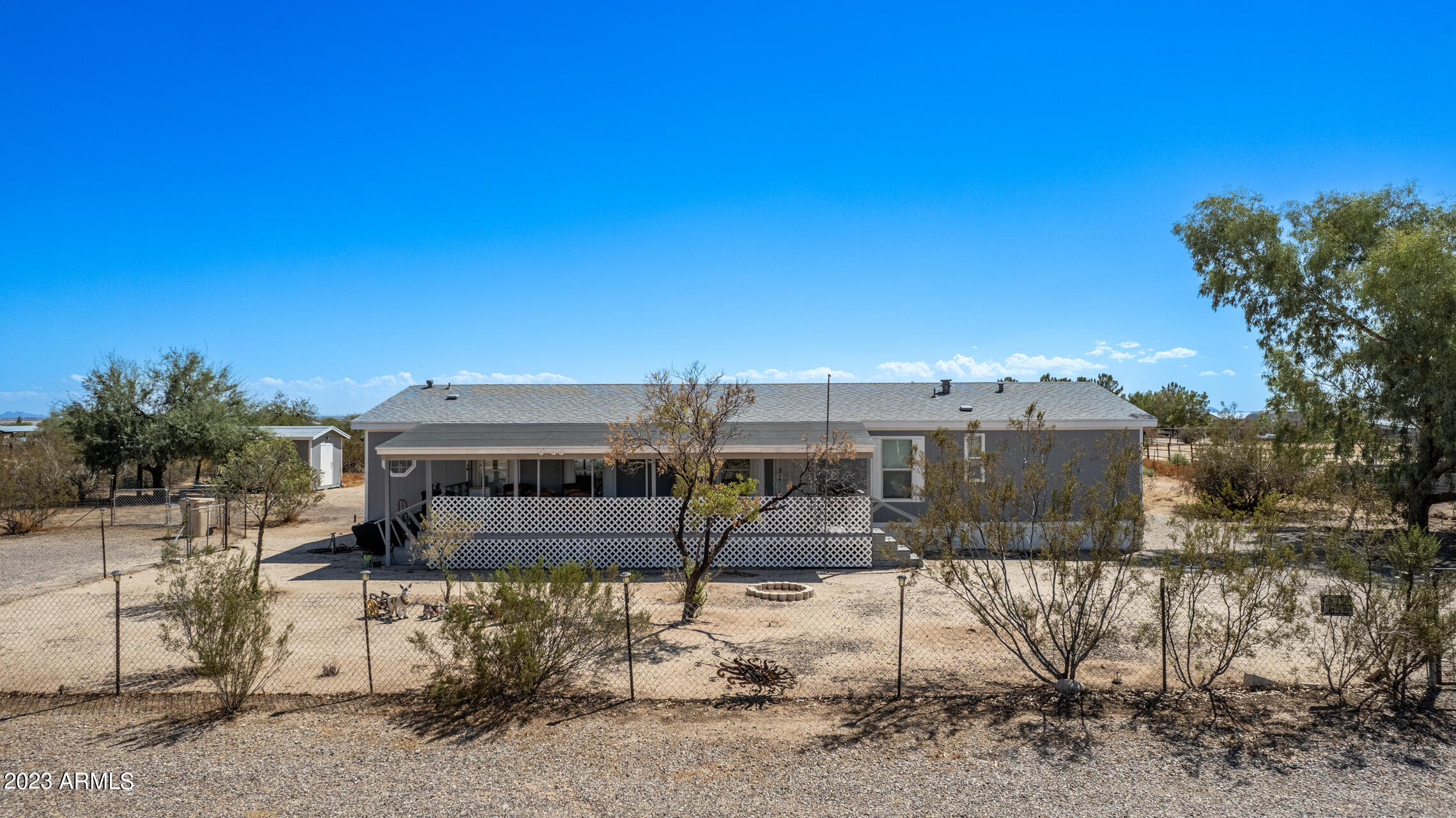 9835 W PASADENA Drive