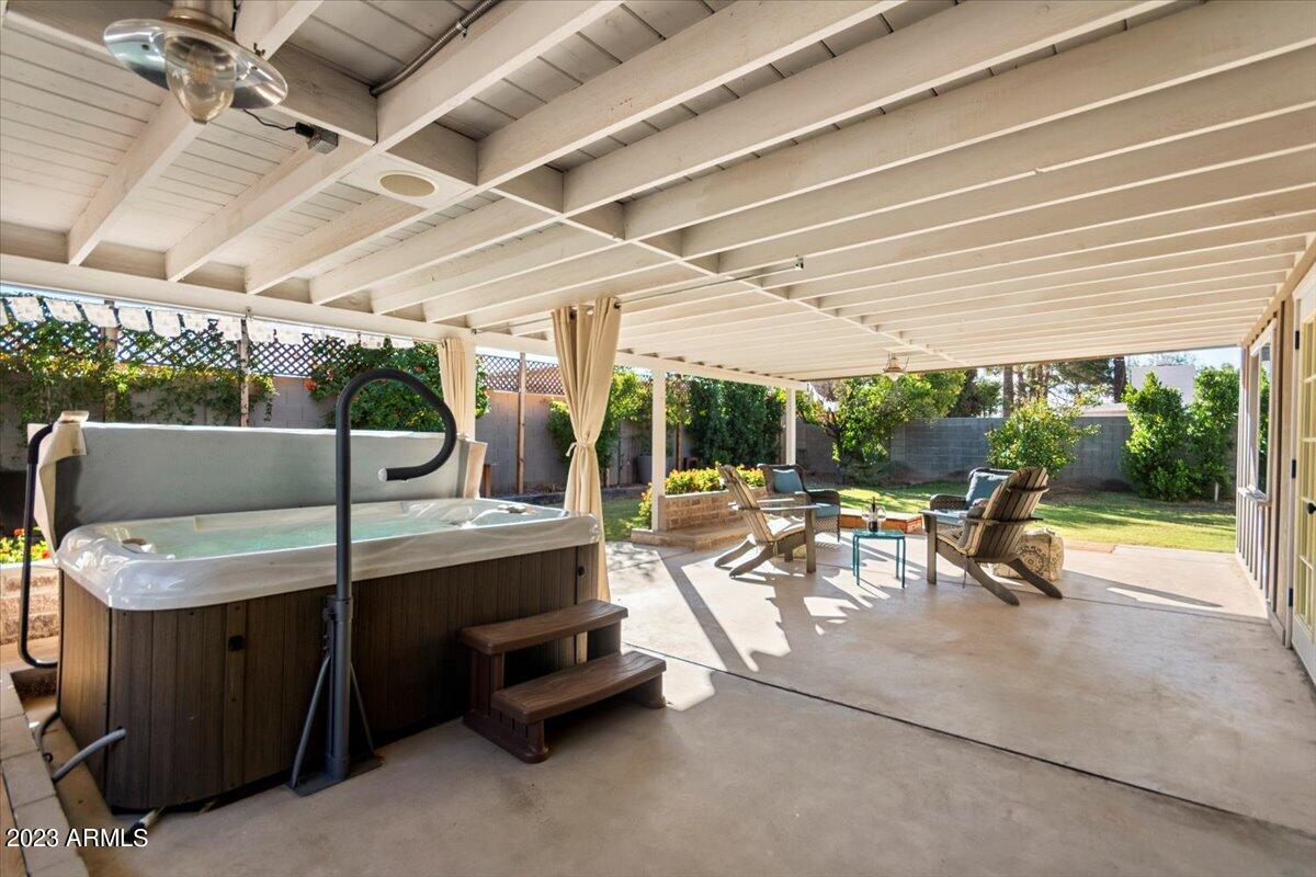 5129 E VERDE Lane