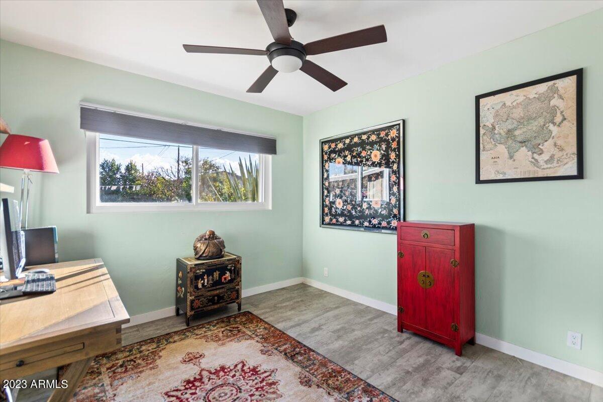 5129 E VERDE Lane