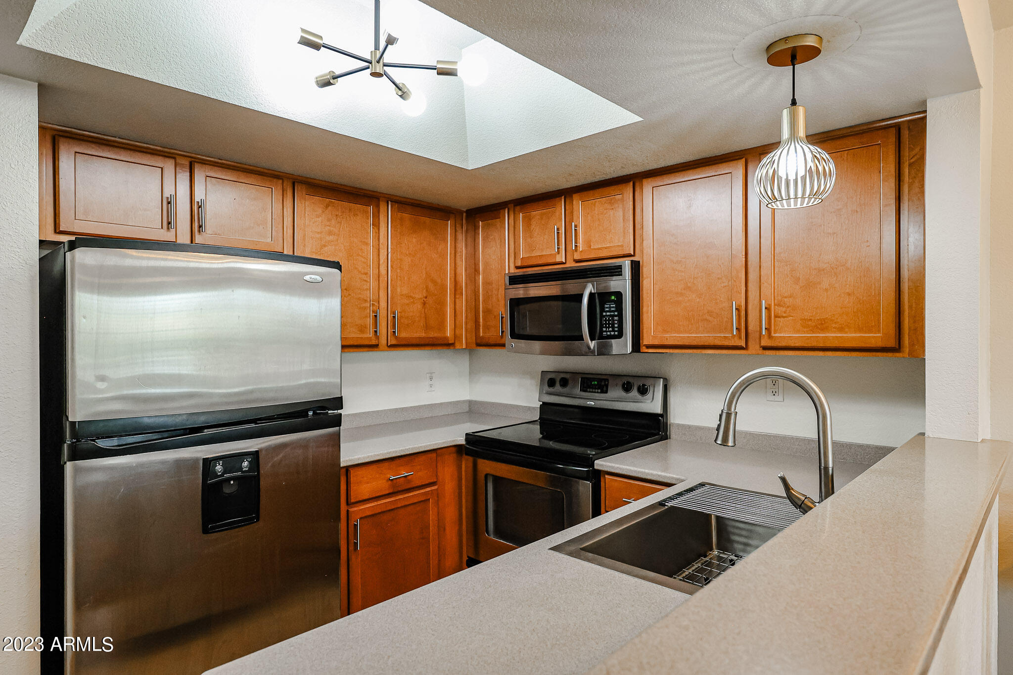 1720 E THUNDERBIRD Road Unit: 2058