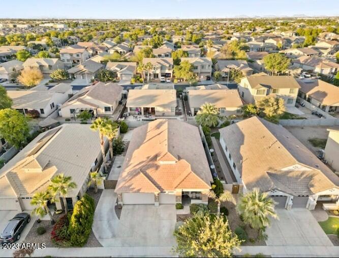 8820 W GLENN Drive