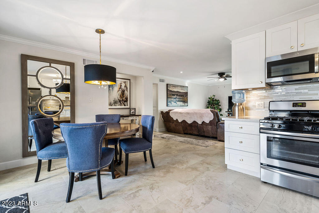 4950 N MILLER Road Unit: 120