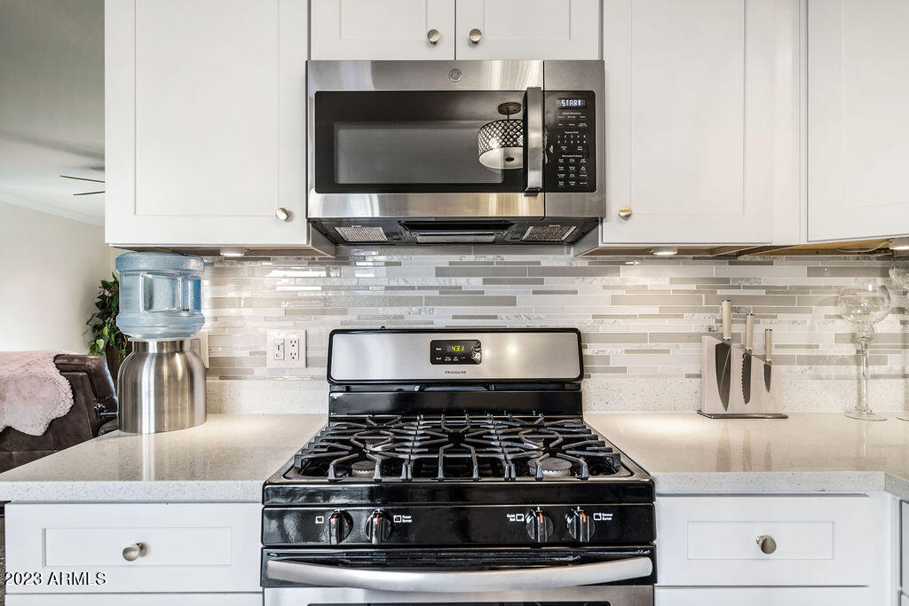 4950 N MILLER Road Unit: 120
