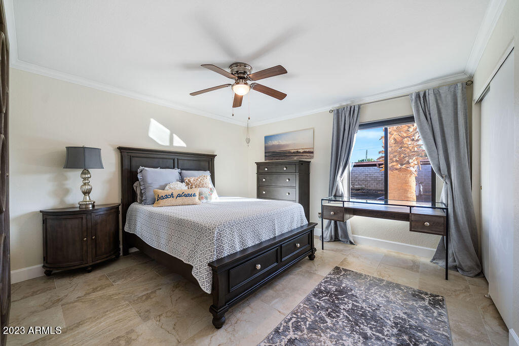 4950 N MILLER Road Unit: 120
