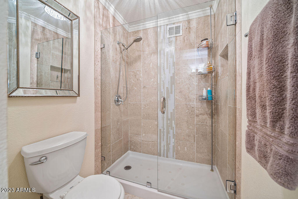 4950 N MILLER Road Unit: 120