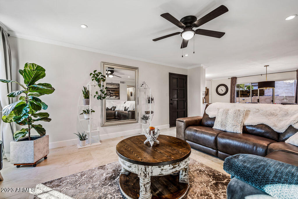 4950 N MILLER Road Unit: 120