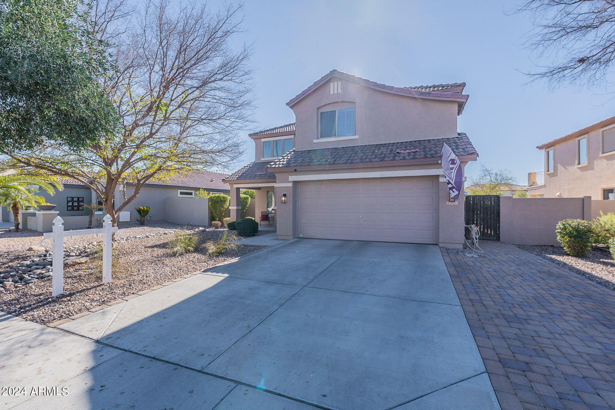 3457 E CRESCENT Way