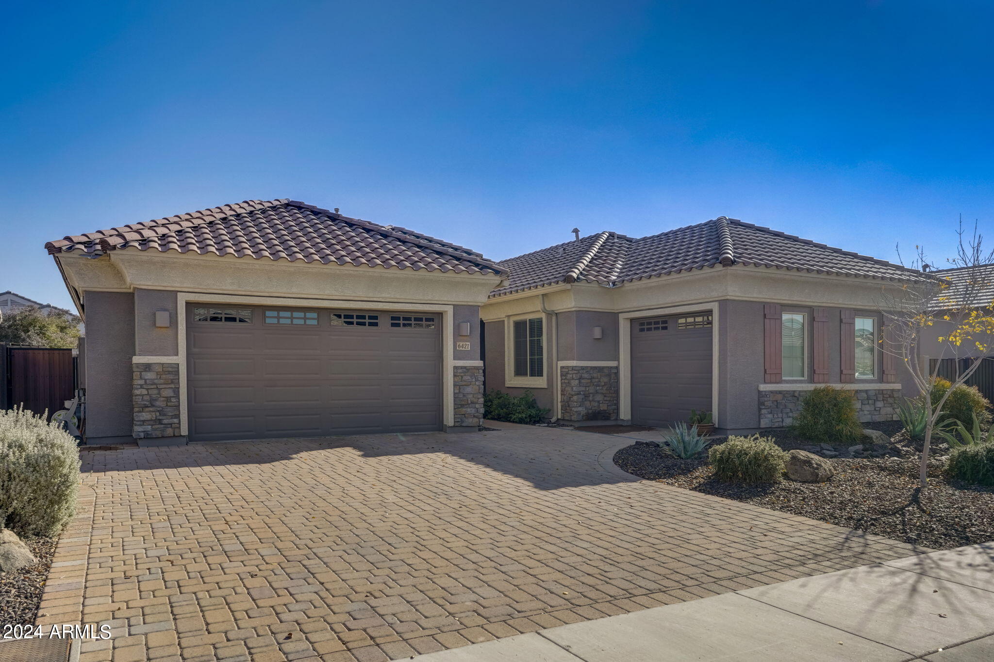 6421 W STEED Ridge