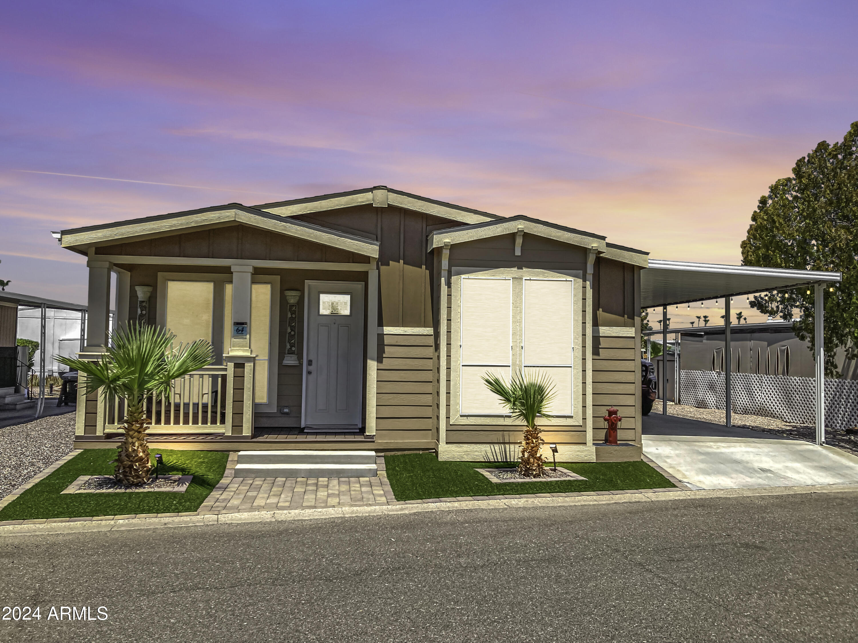 2727 E UNIVERSITY Drive Unit: 64