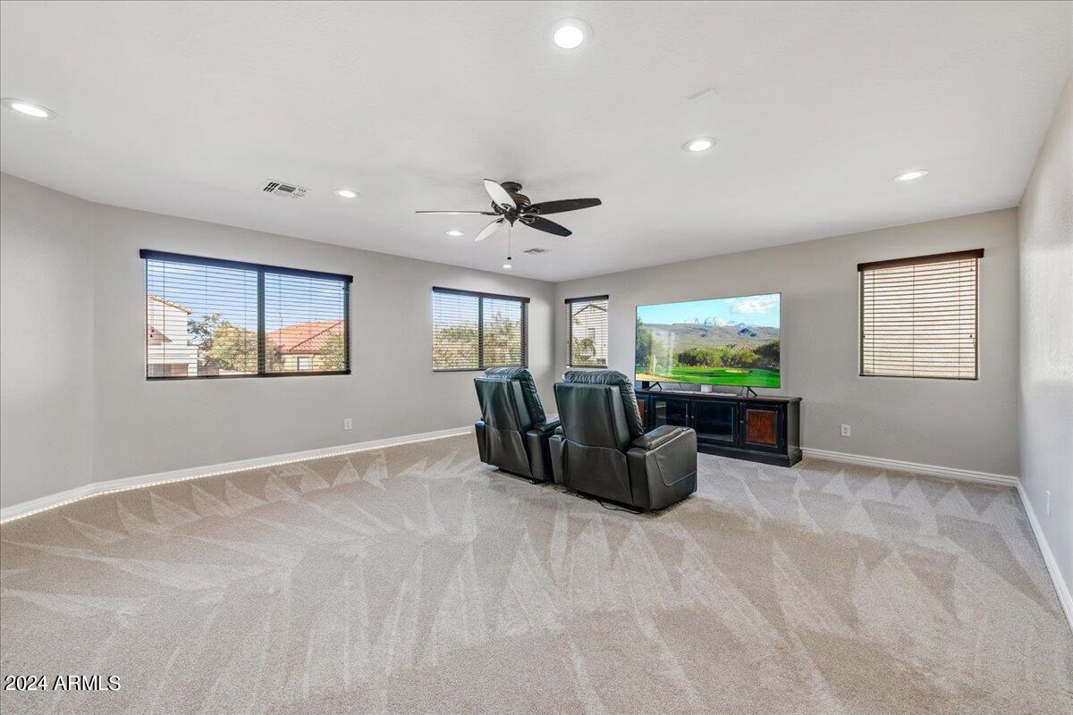 4030 E EXPEDITION Way