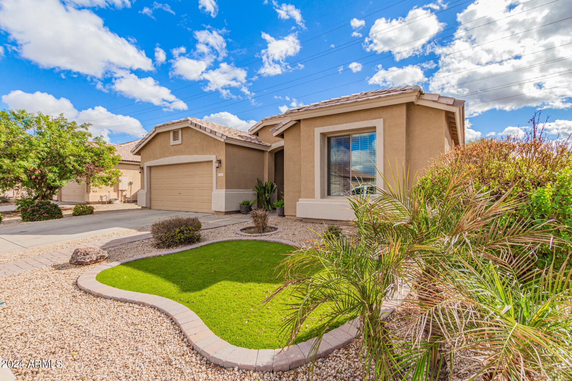 1655 E ALOE Place