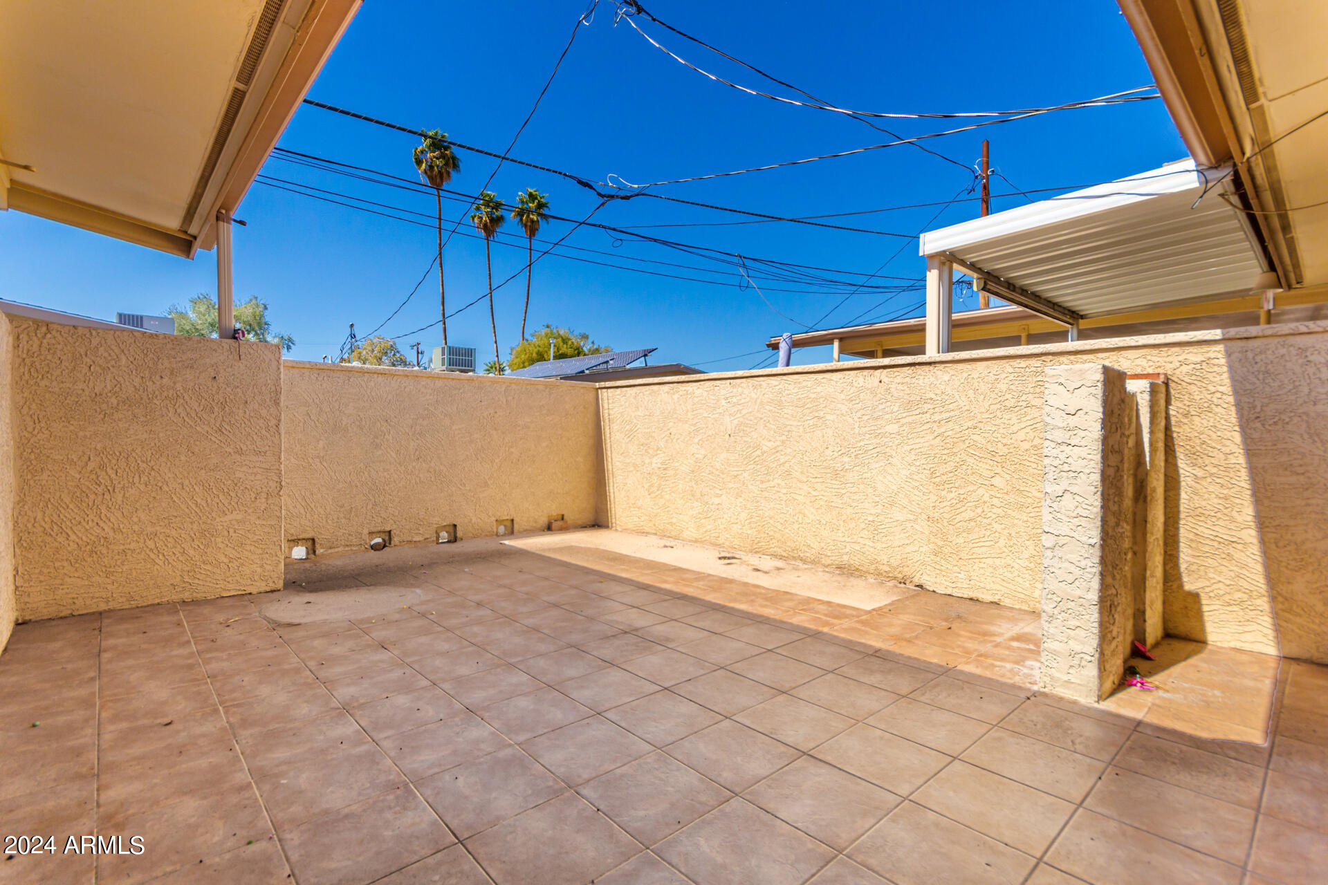 10621 W COGGINS Drive