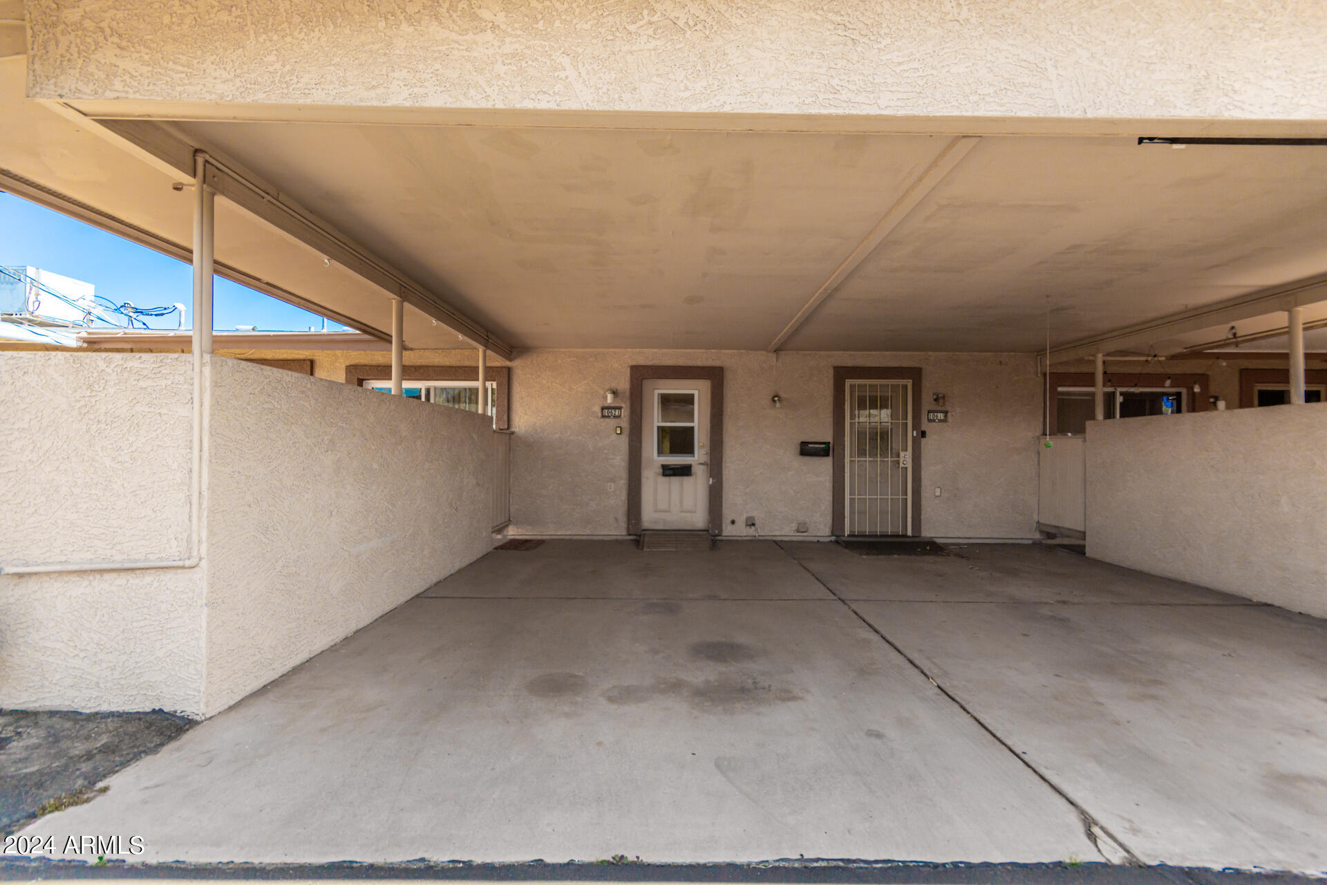 10621 W COGGINS Drive