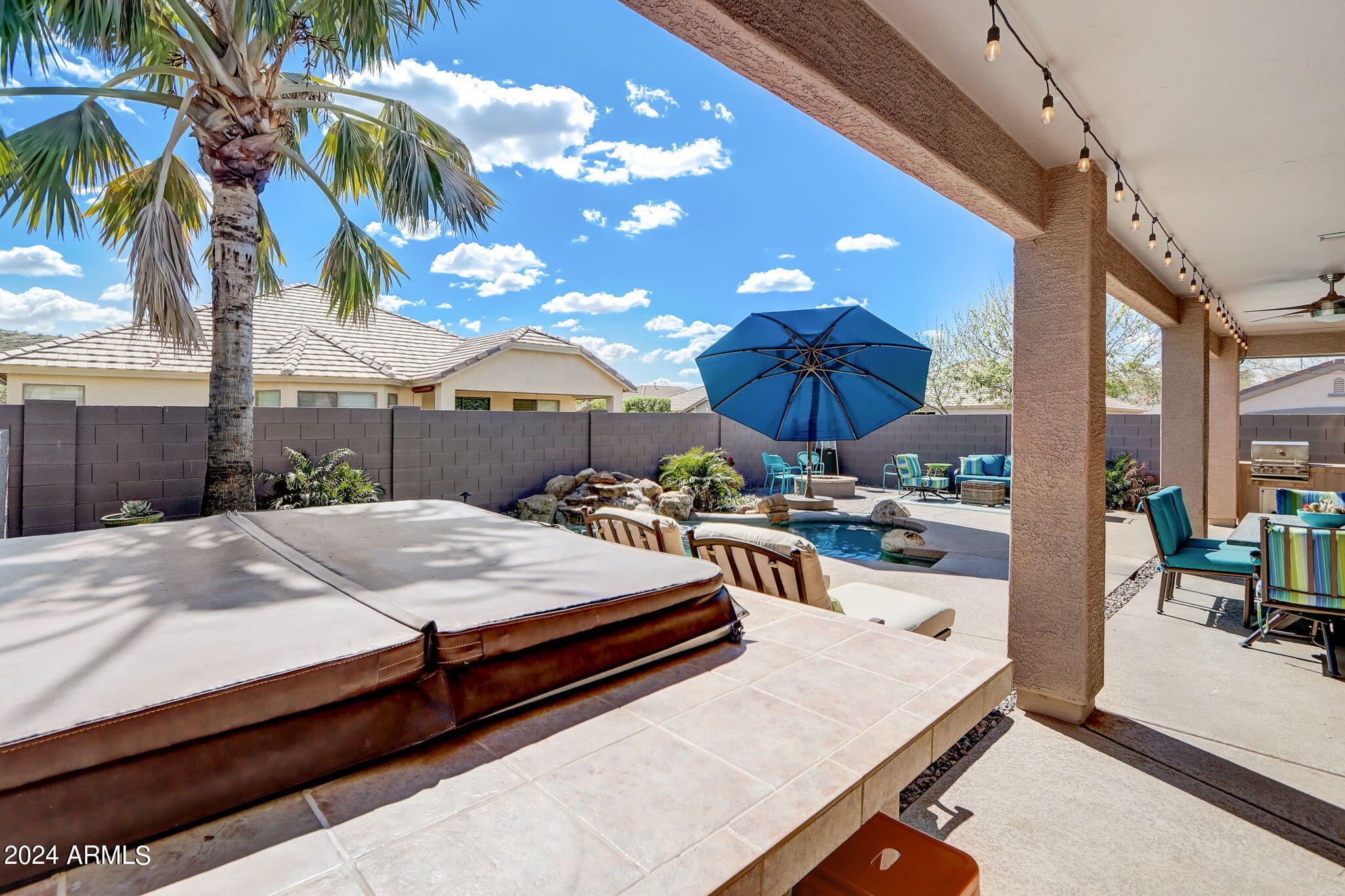 6021 W QUESTA Drive