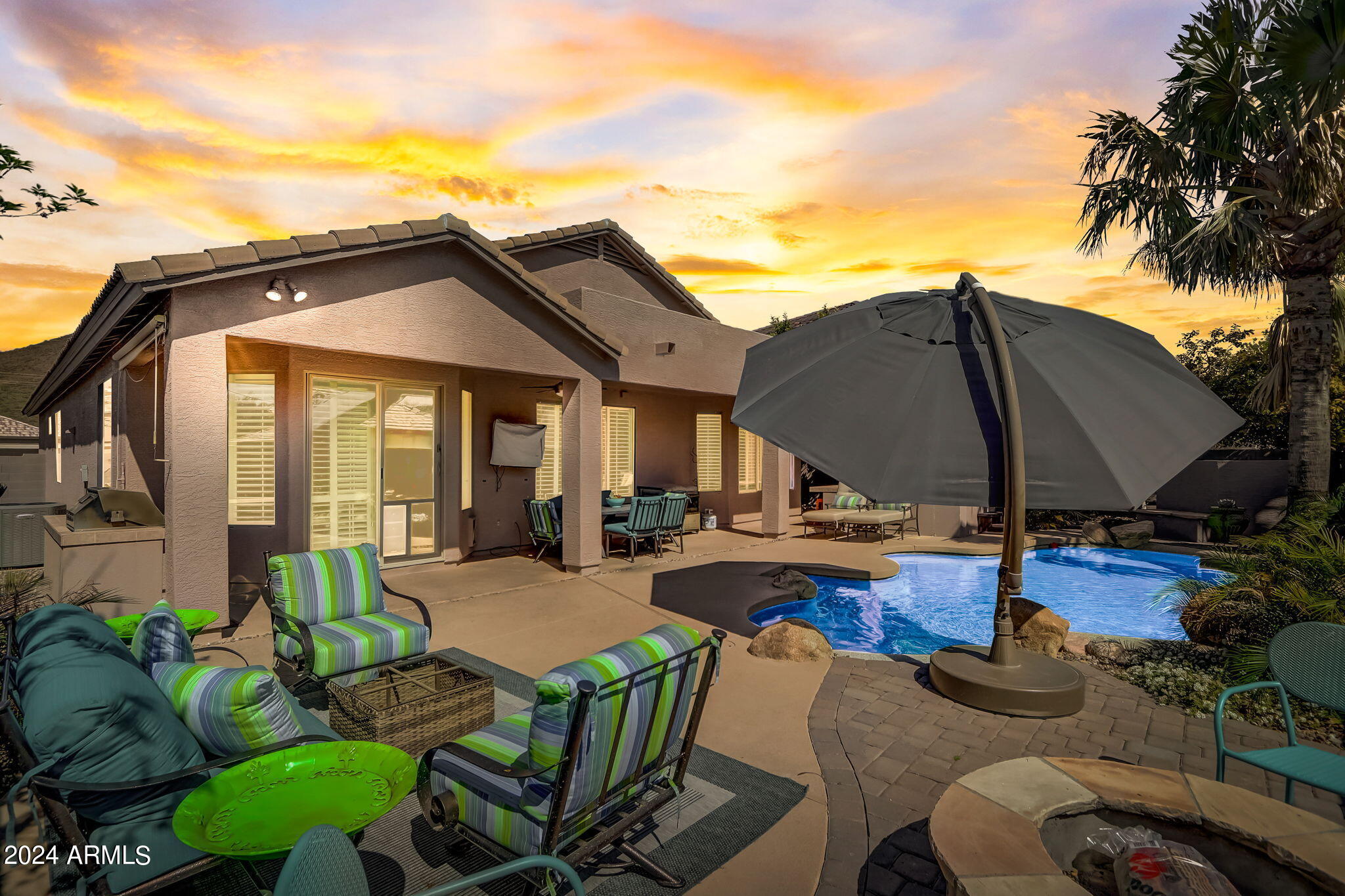 6021 W QUESTA Drive