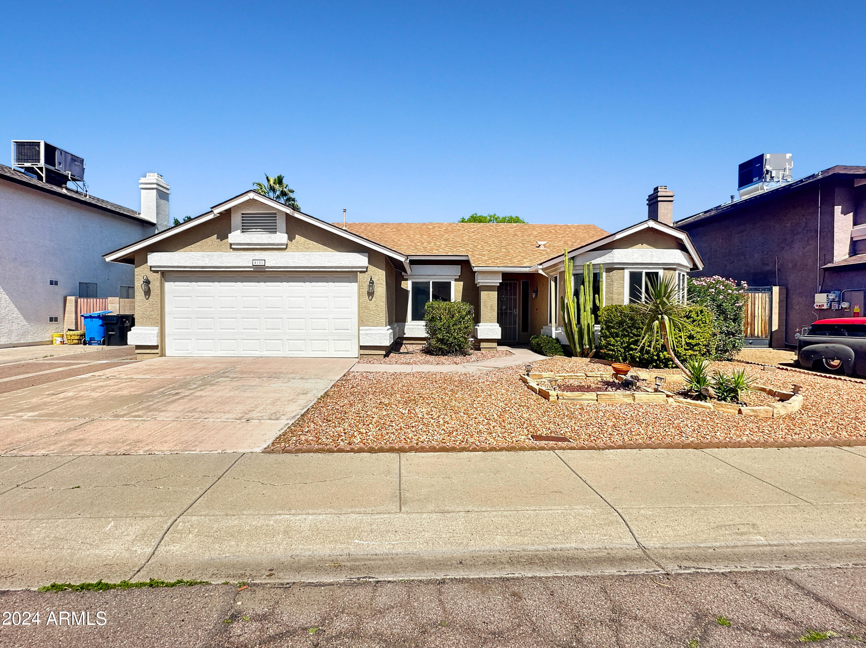 4152 W FALLEN LEAF Lane