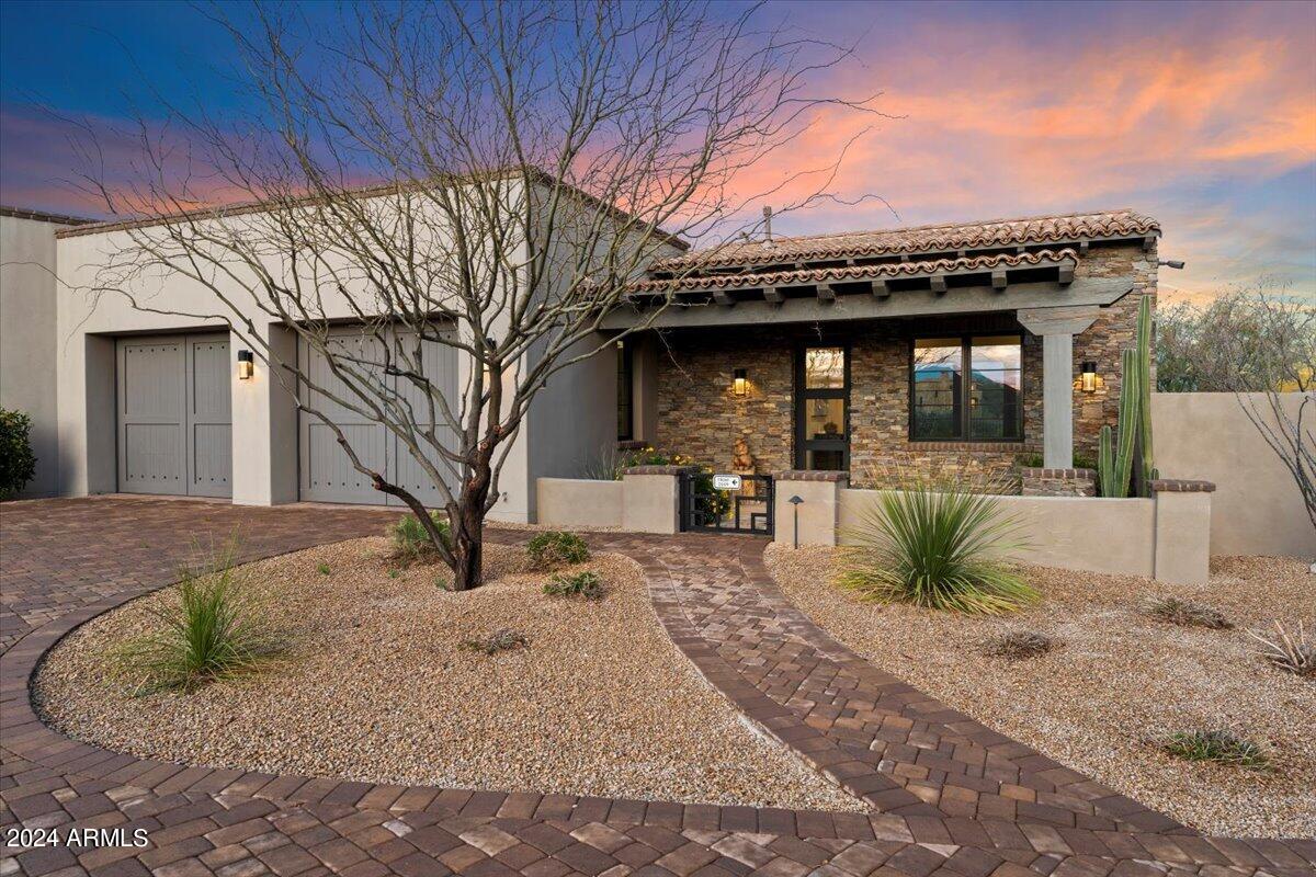 11320 E MESQUITE Drive
