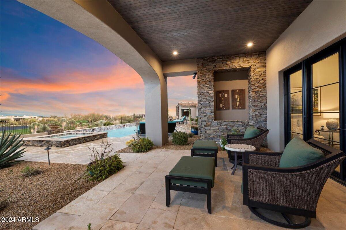 11320 E MESQUITE Drive