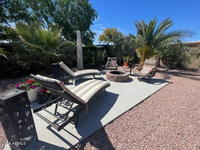 623 W AMOROSO Drive