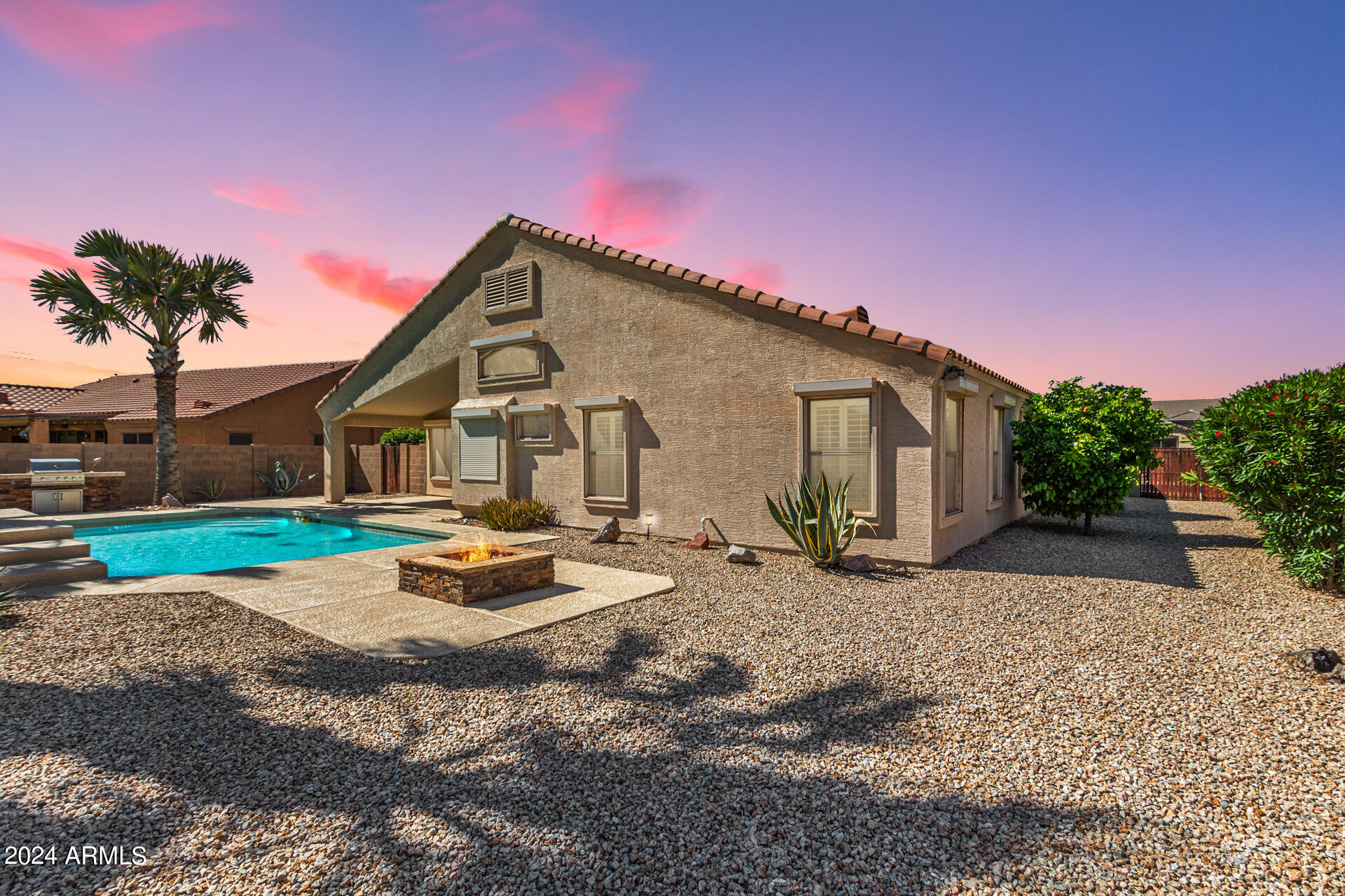 41027 W PRYOR Lane