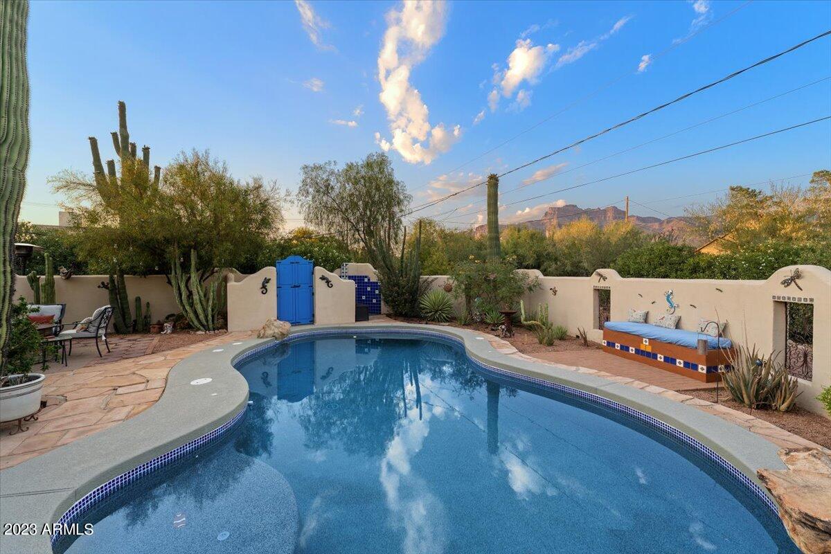 1291 S RED ROCK Court