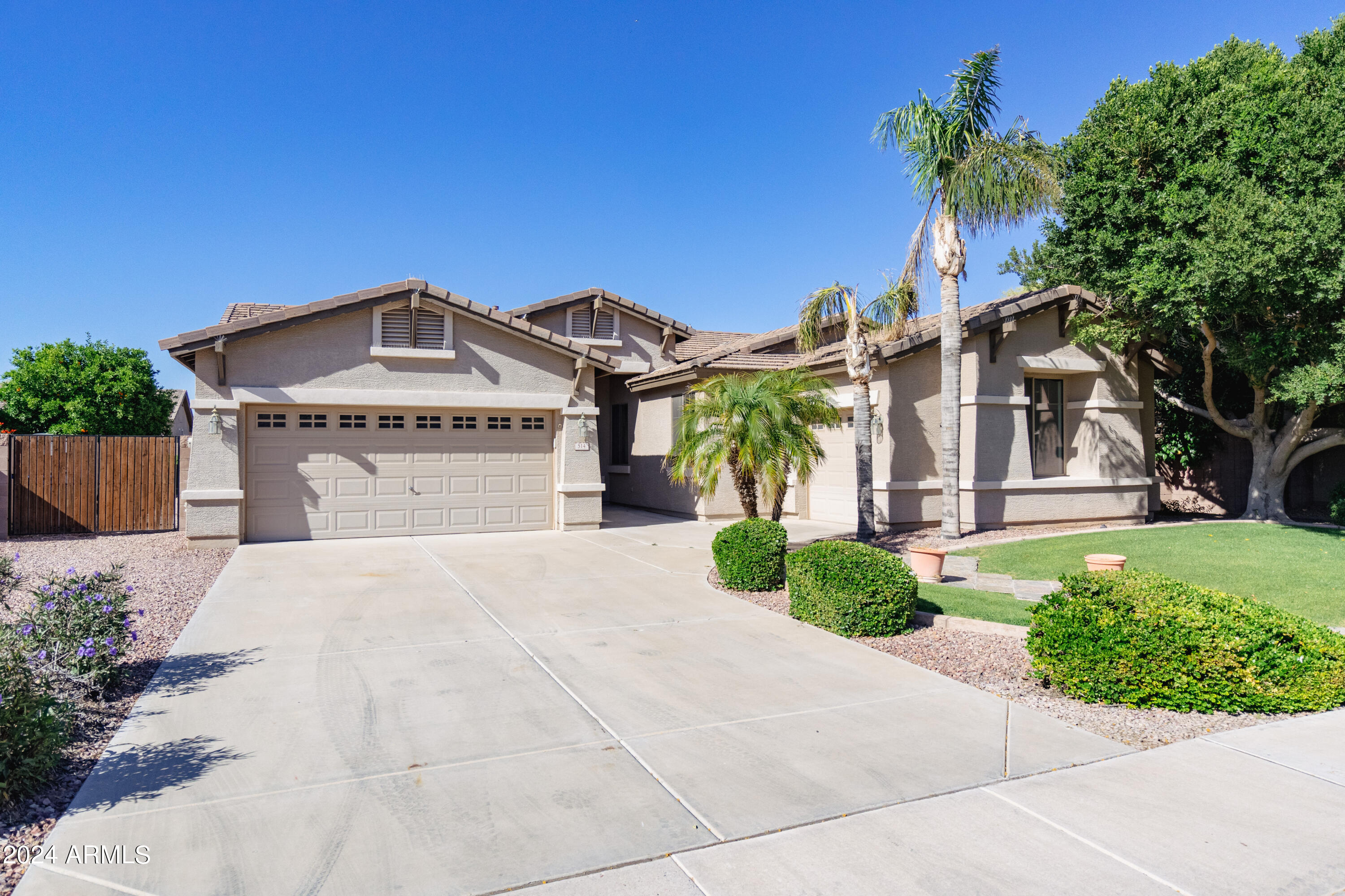 514 E BENRICH Drive