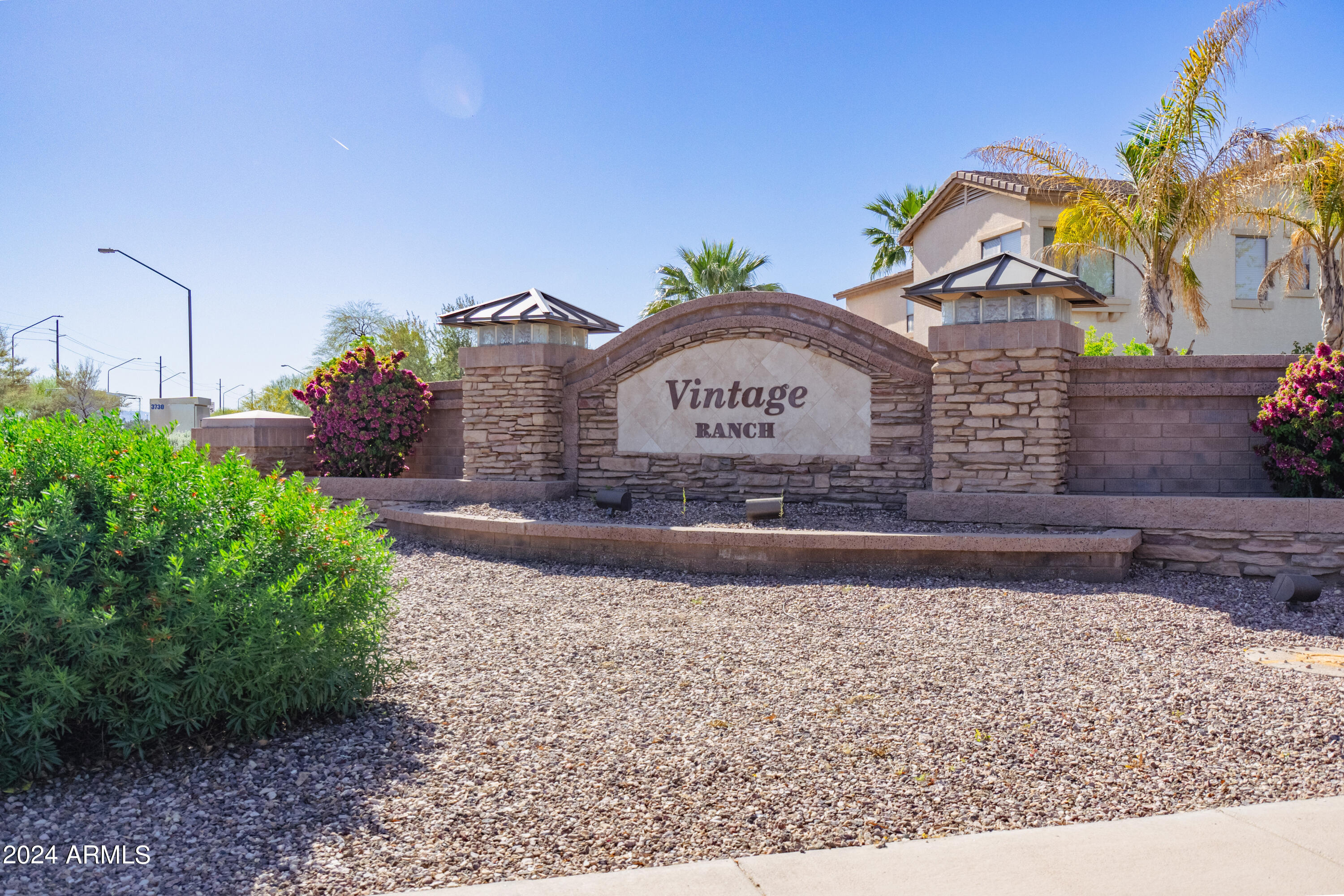 514 E BENRICH Drive