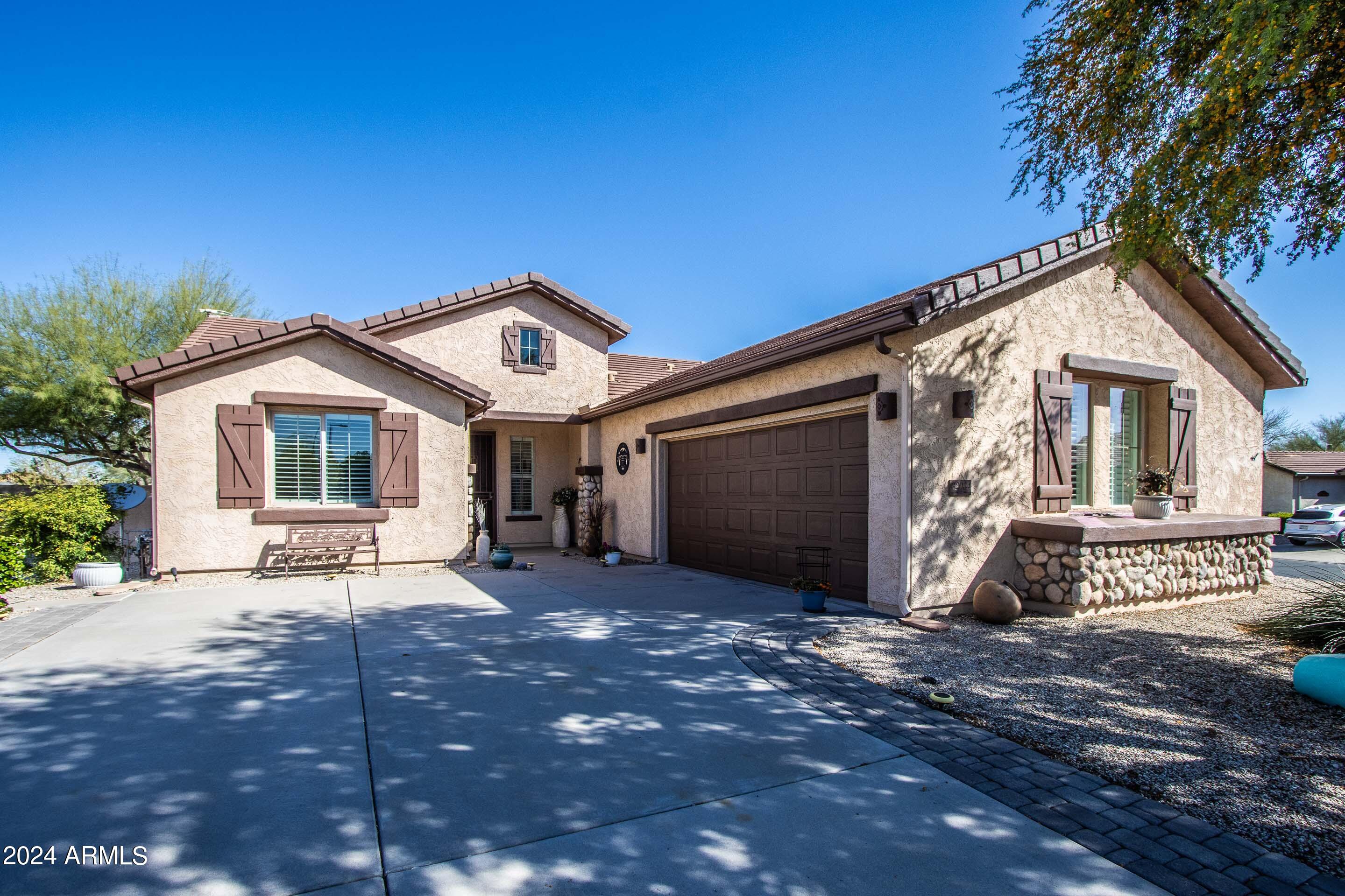 32034 N LARKSPUR Drive