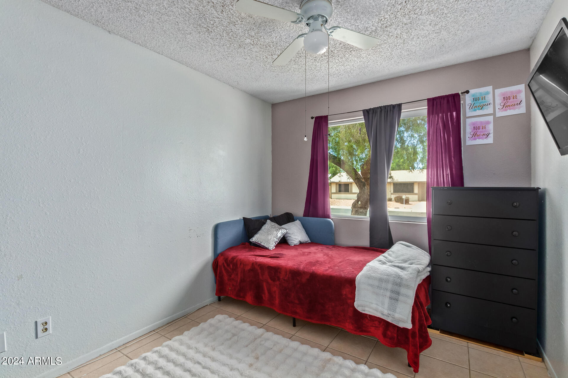 907 W LIBRA Drive
