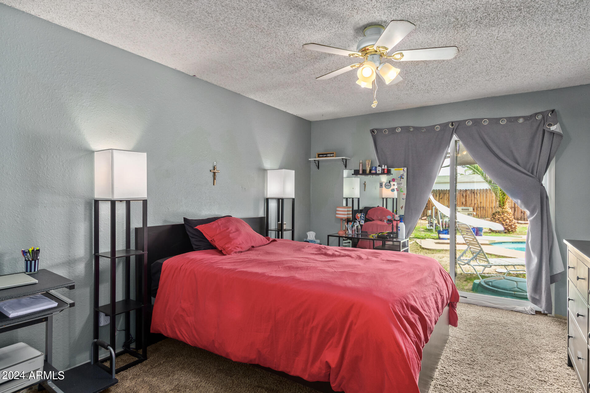 907 W LIBRA Drive