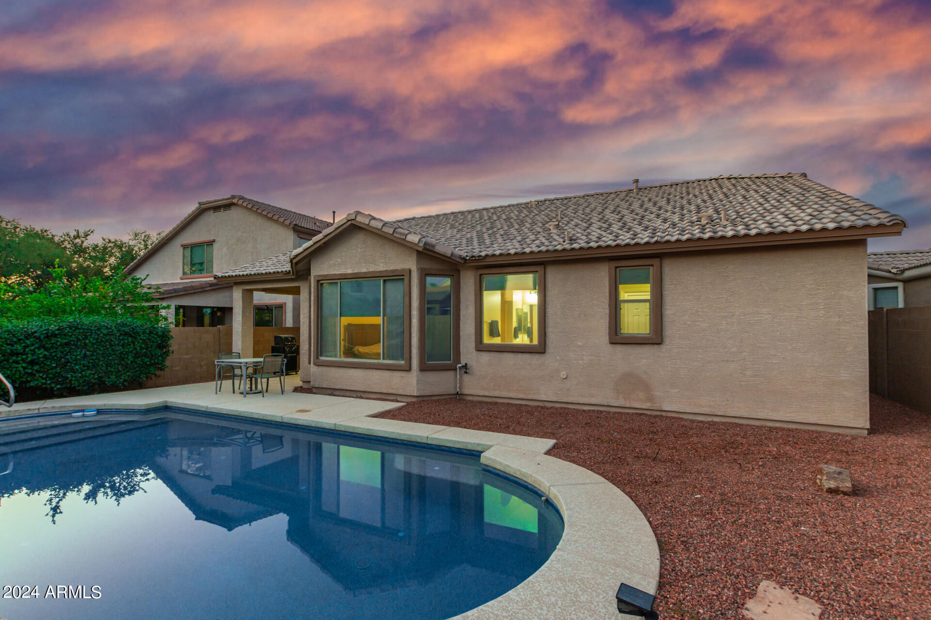 2339 W BEVERLY Road